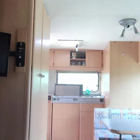Belle Caravane Au Calme * Persac